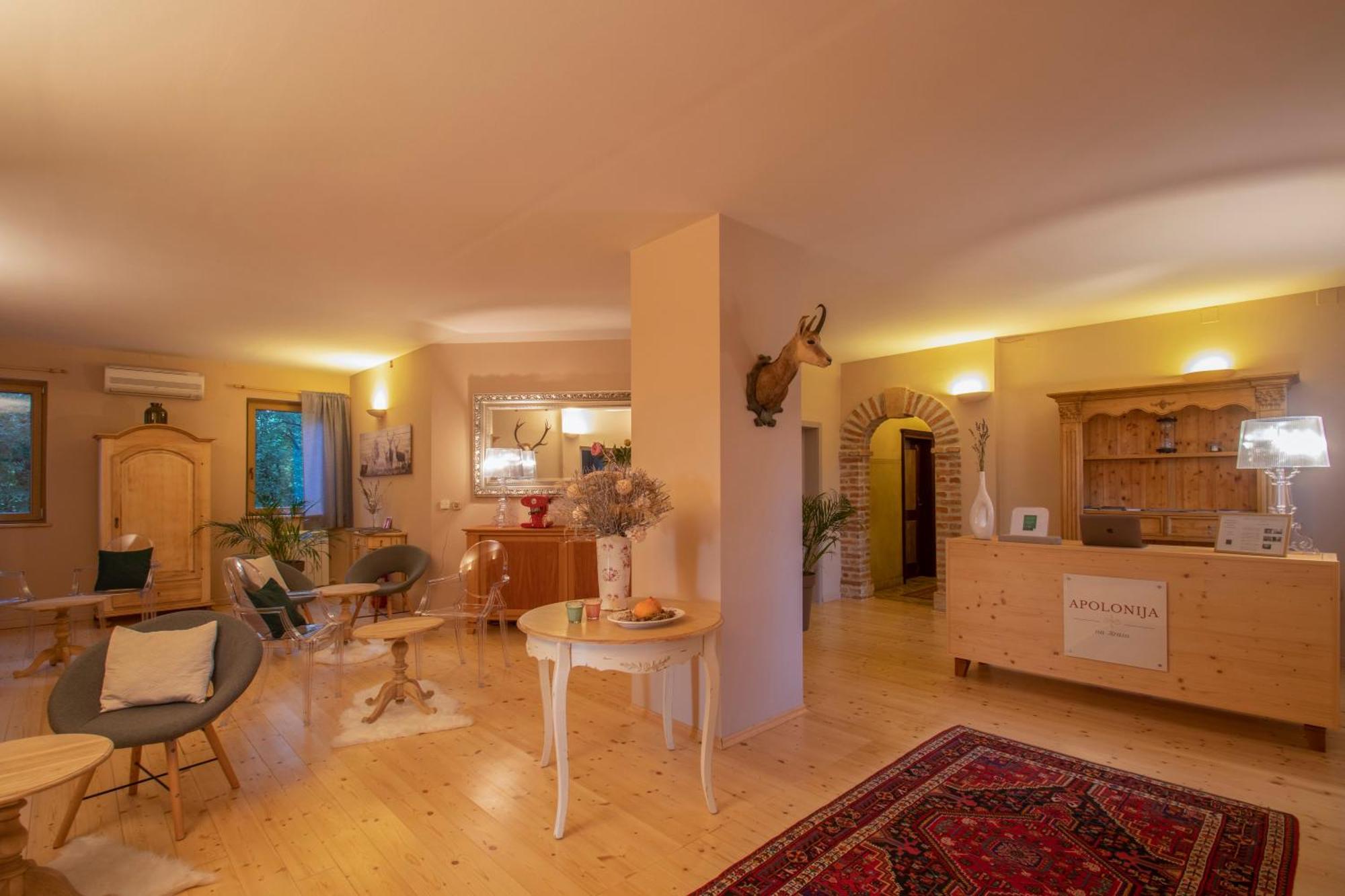 Residence Apolonija Guest House Sežana Eksteriør billede